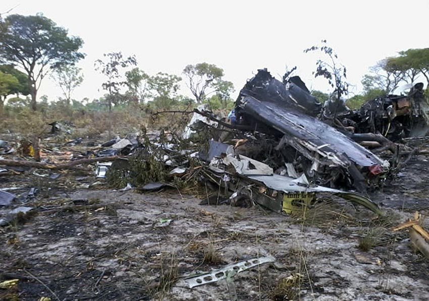 At least five feared dead in Zimbabwe plane crash - News 