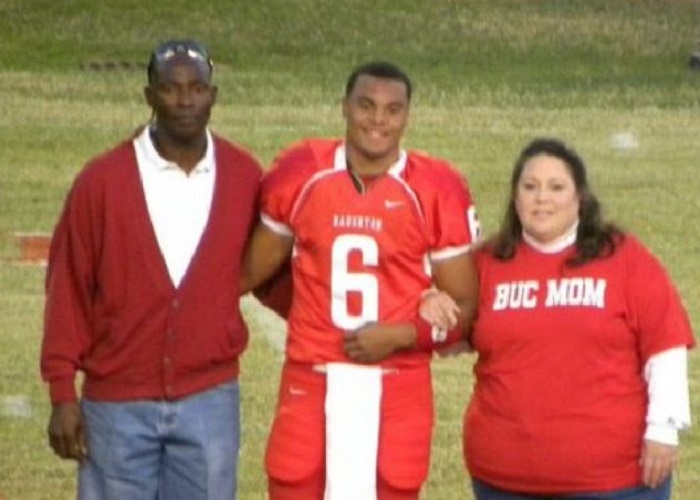 Dak Prescott’s Parents: Meet His Dad Nathaniel and Mom Peggy Prescott ...