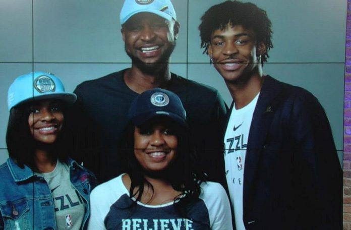 Ja Morant with his parents and sister