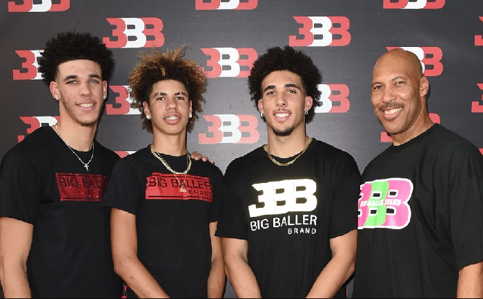 LaVar's 3 sons wearing their father's brand