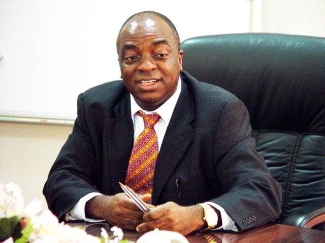 http://buzznigeria.com/wp-content/uploads/2014/05/Bishop-David-Oyedepo-e1427447923574-640x480.jpg