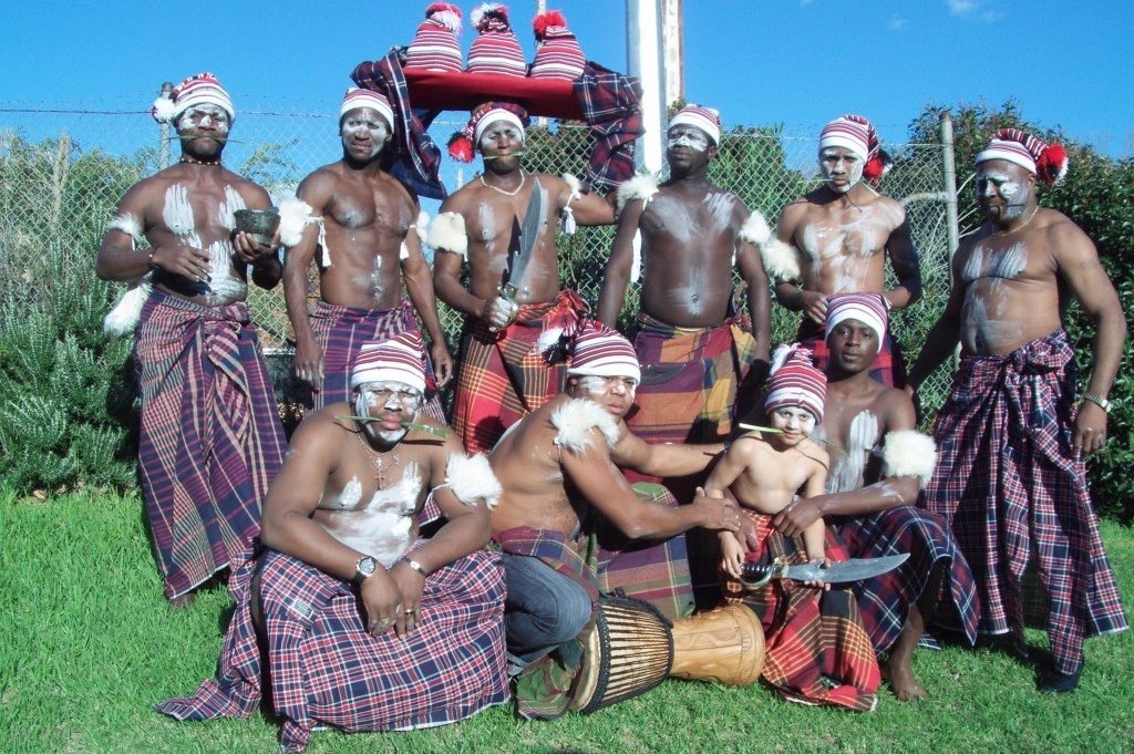 Igbo-War-Dance-300509-Adelaide