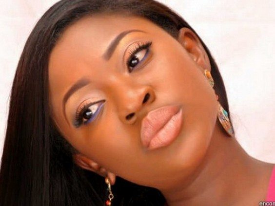 Yvonne jedede 1