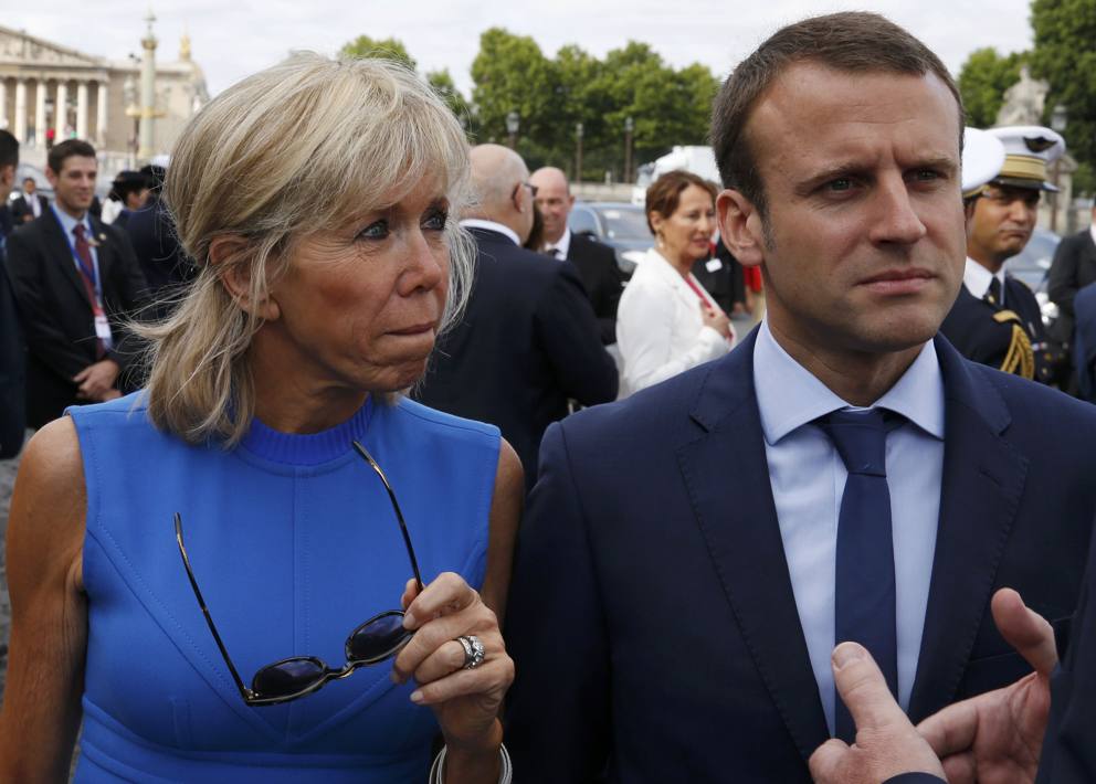 Emmanuel Macron - Bio, Wife, Height, Age, Gay, Net Worth, Children, Family