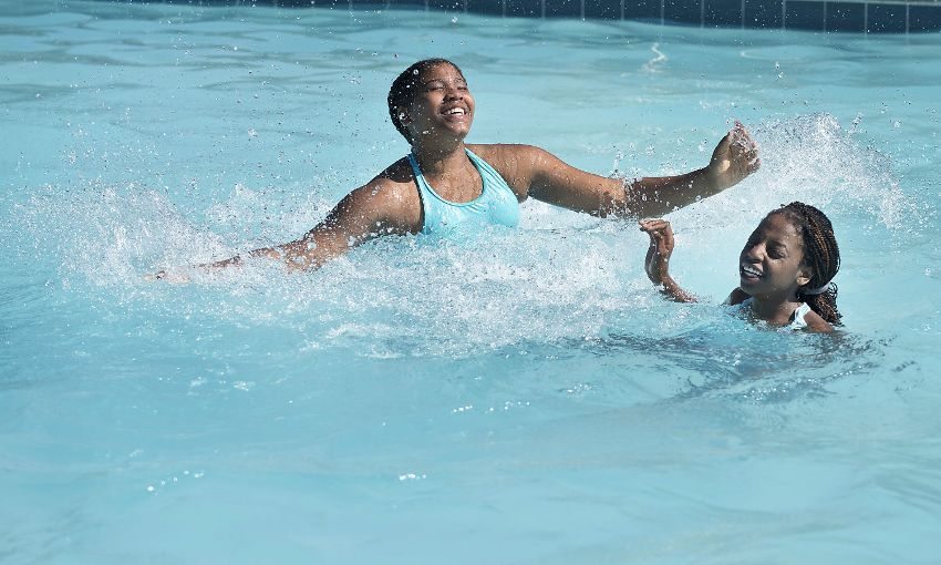 swimming swimming