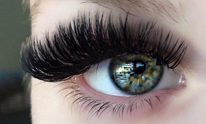 full false eyelashes