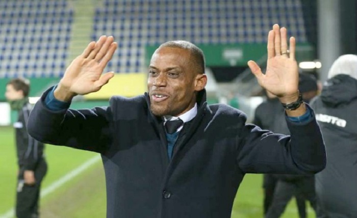 Coach Sunday Oliseh