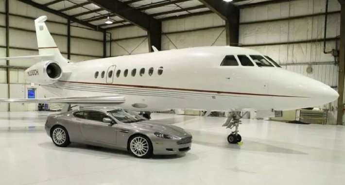 private jet